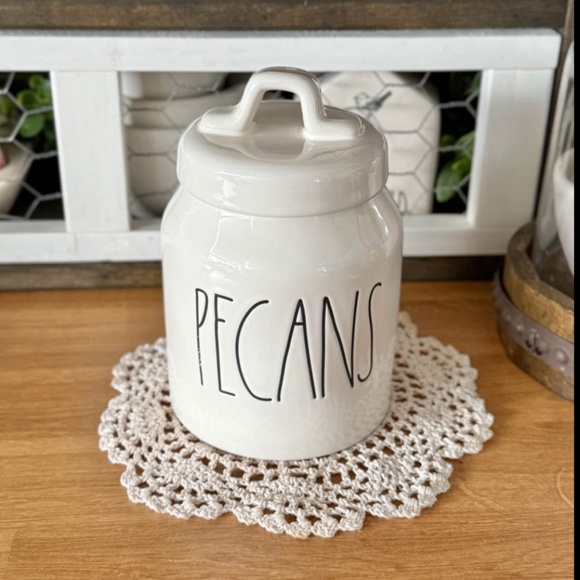 Rae Dunn Pecans Canister - Picture 1 of 1